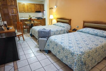 hotel las fuentes