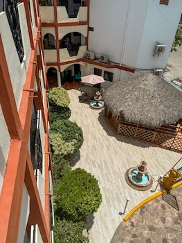 hotel las fuentes