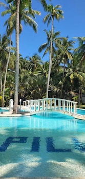 pili beach resort agmanic