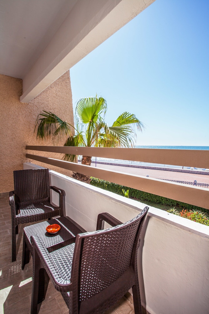 les dunes dor resort