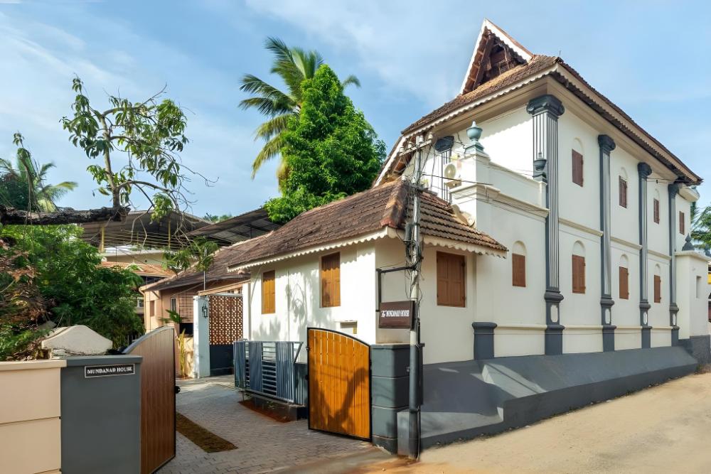 the mundanad house