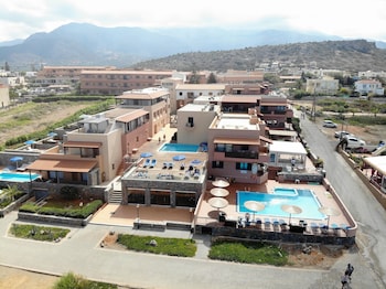 koutrakis suites by estia