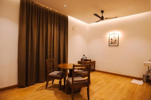 hotel shevaroys