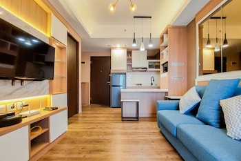 best choice and comfy 2br at transpark bintaro apartment