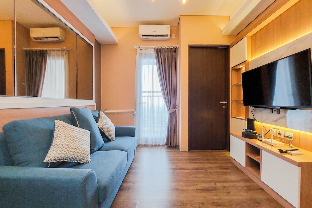 best choice and comfy 2br at transpark bintaro apartment