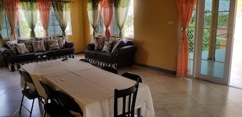 holiday house second floor ste