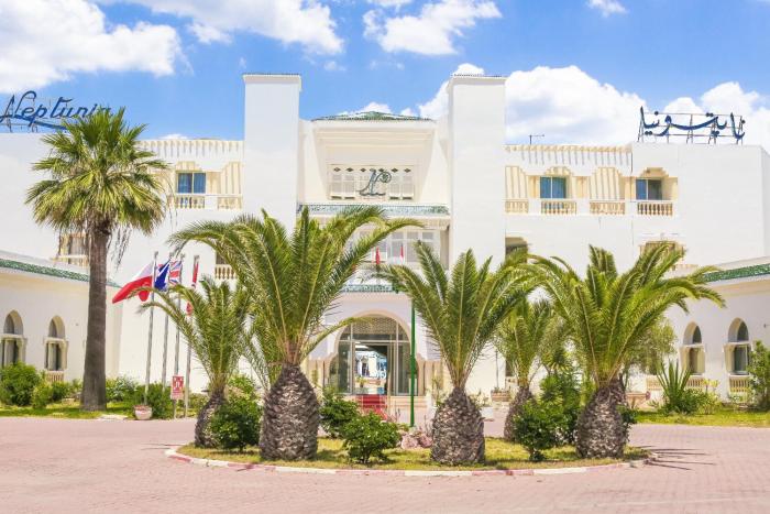 hotel neptunia skanes