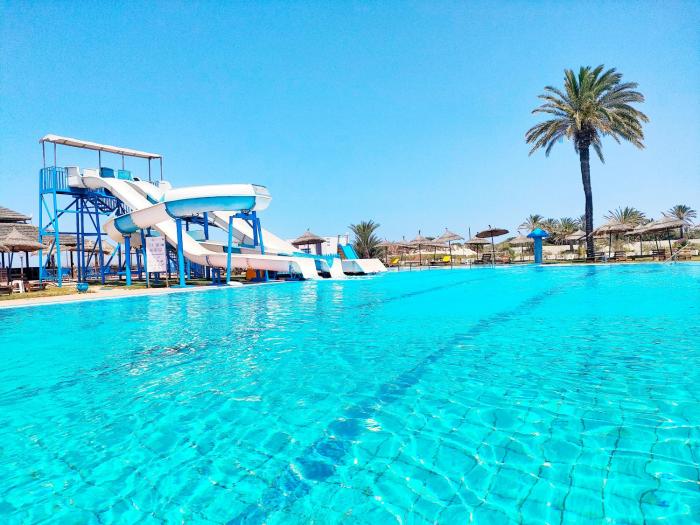 hotel neptunia skanes