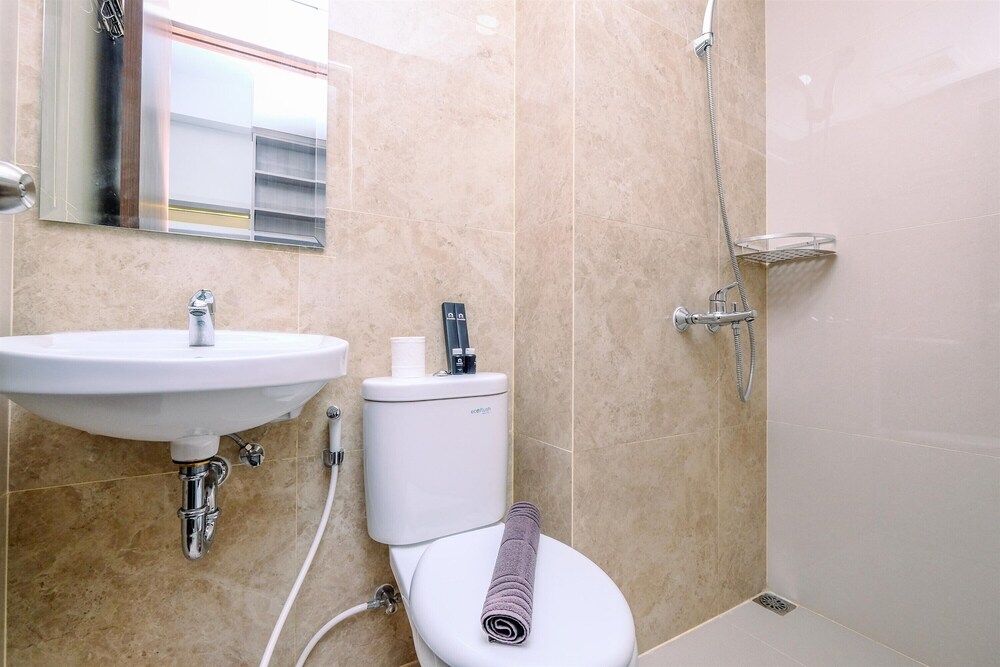 nice studio at 7th floor transpark cibubur apartment