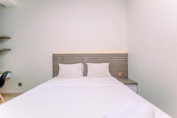nice studio at 7th floor transpark cibubur apartment