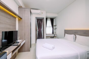 nice studio at 7th floor transpark cibubur apartment
