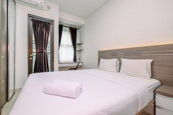 nice studio at 7th floor transpark cibubur apartment