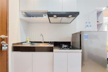 modern look and cozy studio at transpark bintaro apartment