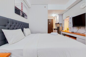 modern look and cozy studio at transpark bintaro apartment