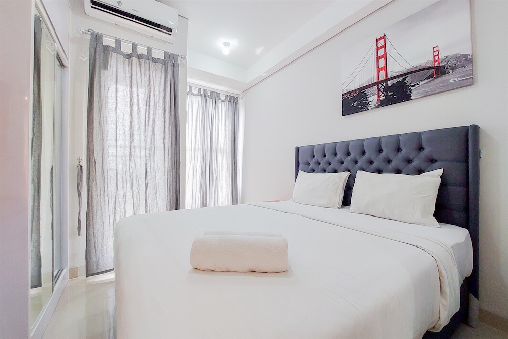 modern look and cozy studio at transpark bintaro apartment