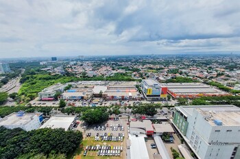 modern look and cozy studio at transpark bintaro apartment
