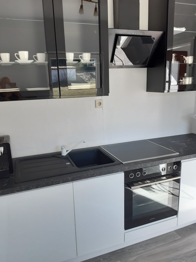 dandb staycation resort