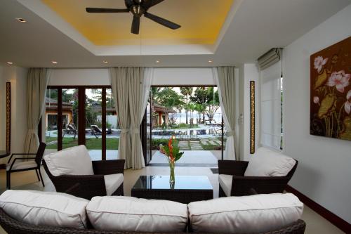 laguna villas boutique hotel