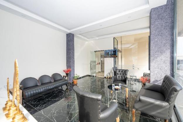 gloria airport hotel