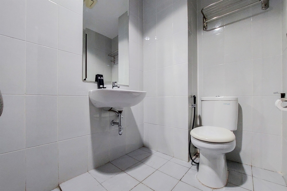 simply look and comfort studio room at casa de parco apartment