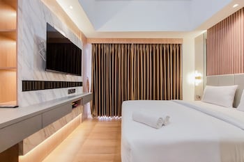 simply look and comfort studio room at casa de parco apartment