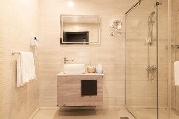 o beach hotel and resort by fhm