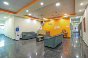 super hotel o om sakthi hotel
