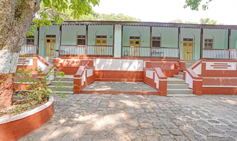 treebo cecil resort matheran with swimming pool