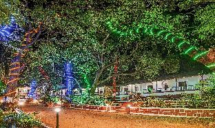 treebo cecil resort matheran with swimming pool