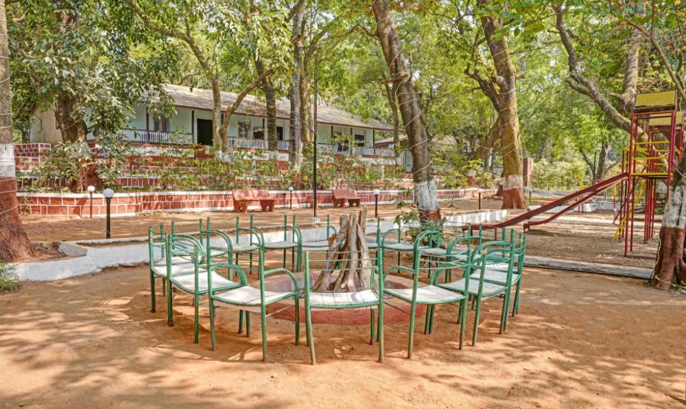 treebo cecil resort matheran with swimming pool