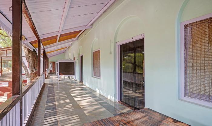 treebo cecil resort matheran with swimming pool