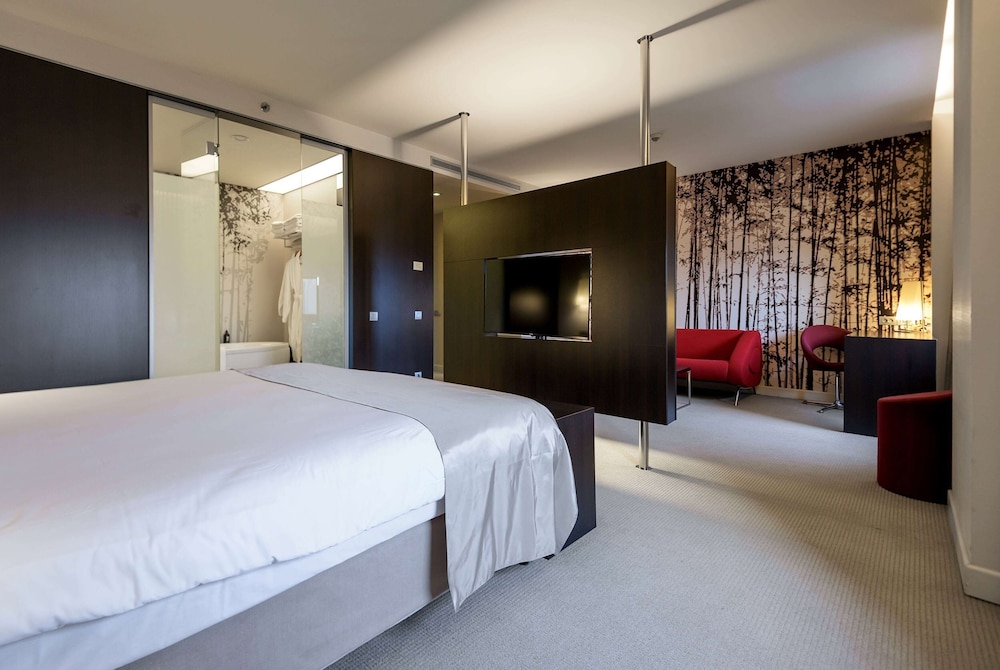 ramada plaza by wyndham bucharest convention center