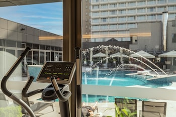 ramada plaza by wyndham bucharest convention center