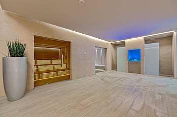 ramada plaza by wyndham bucharest convention center