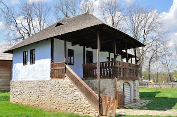 ramada plaza by wyndham bucharest convention center