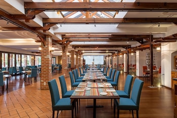 ramada plaza by wyndham bucharest convention center