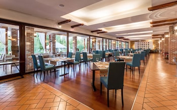 ramada plaza by wyndham bucharest convention center