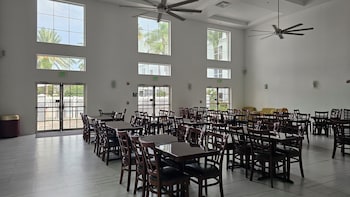 country inn and suites by radisson orlando lake buena vista fl