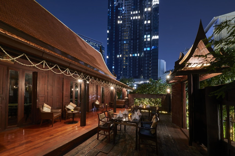 the rose residence bangkok