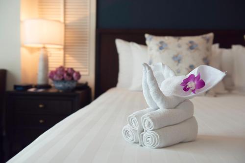 the rose residence bangkok