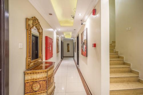 muhaideb khan shalila apartment