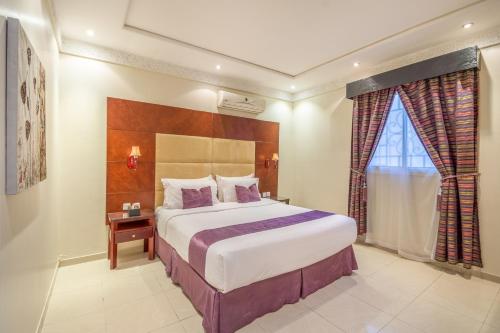 muhaideb khan shalila apartment