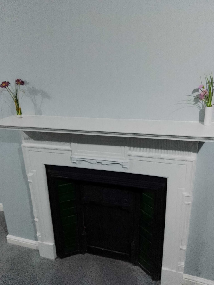 piccadilly apartments and offices