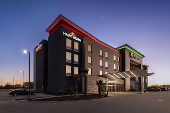 hawthorn suites by wyndham del rio