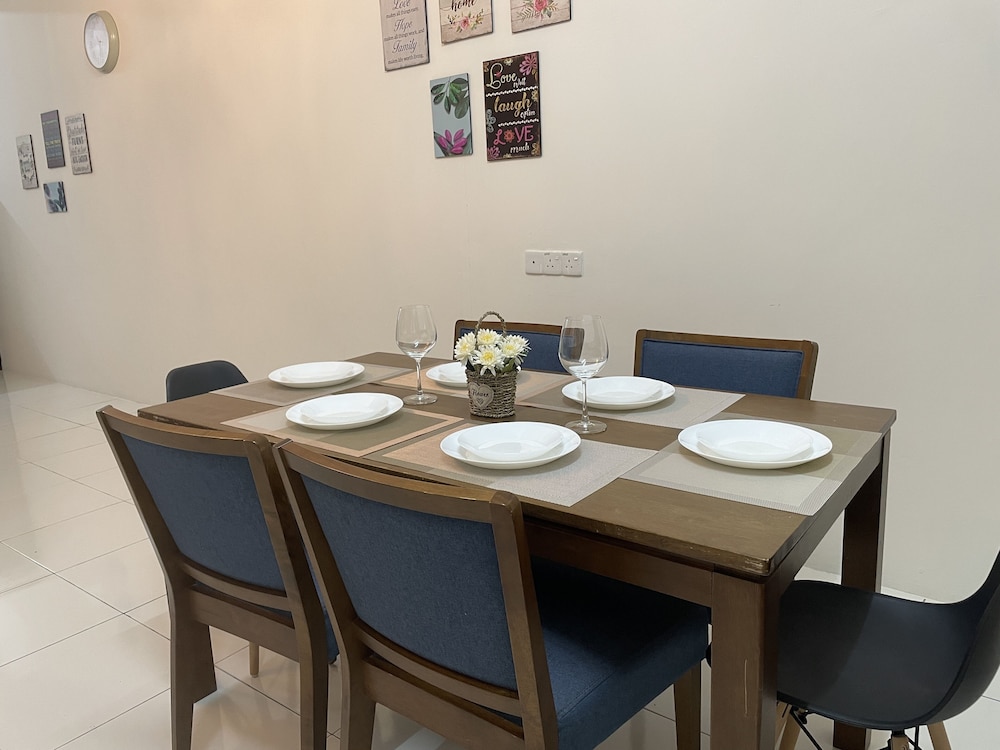 zaravip homestay