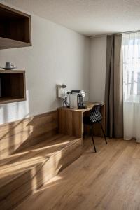 hotel and restaurant baren