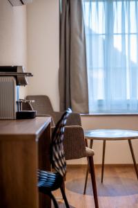 hotel and restaurant baren