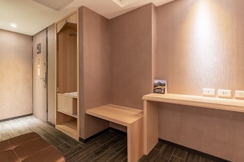 guide hotel taipei fuxing n