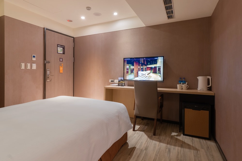 guide hotel taipei fuxing n