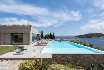 pelagoon skiathos